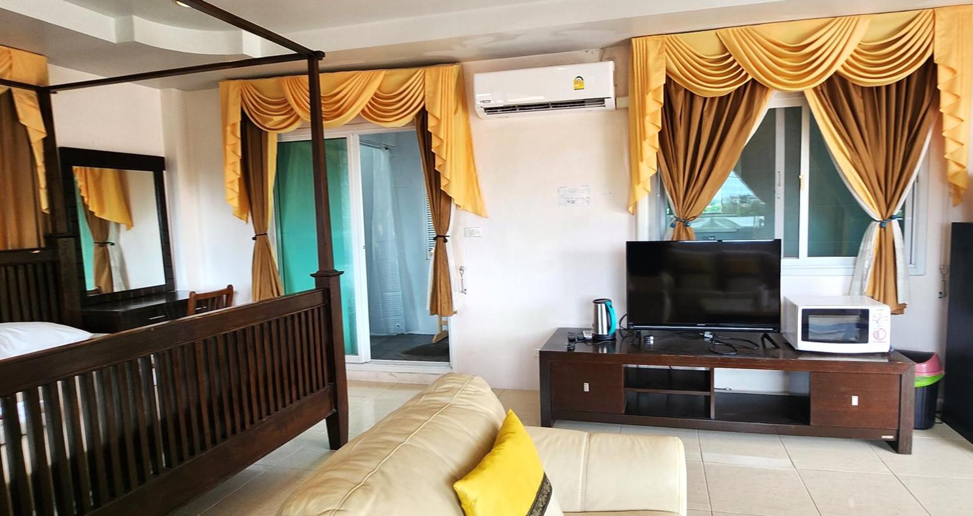 Purepamvillage Kata Beach  Buitenkant foto