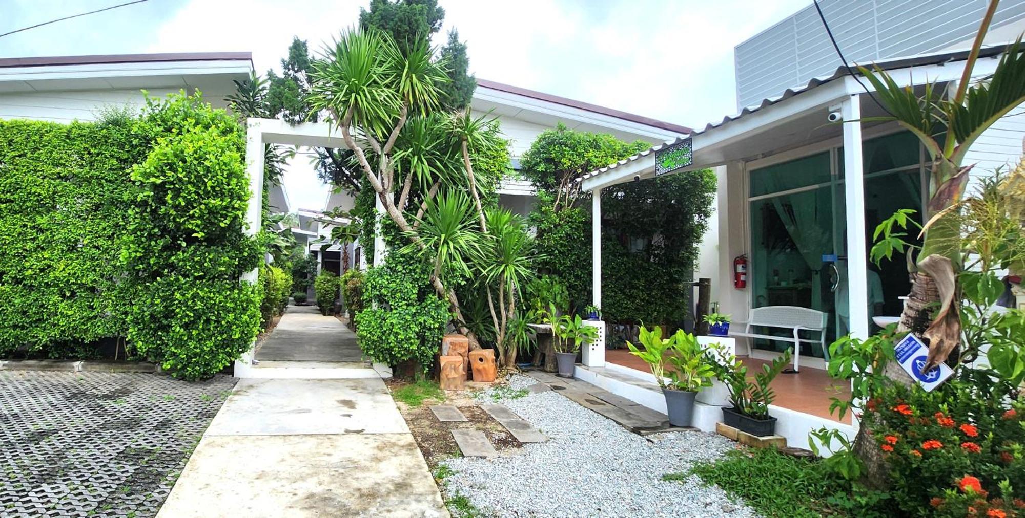 Purepamvillage Kata Beach  Buitenkant foto